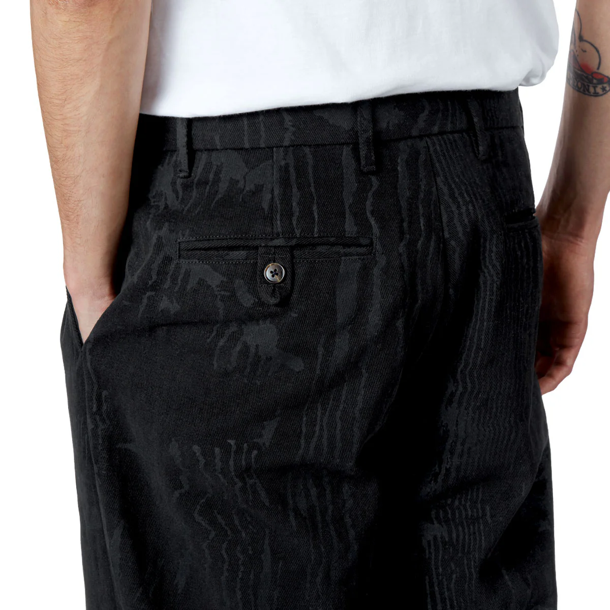 CCS Amoir Libre Court Date Pants - Black Distortion - Image 11