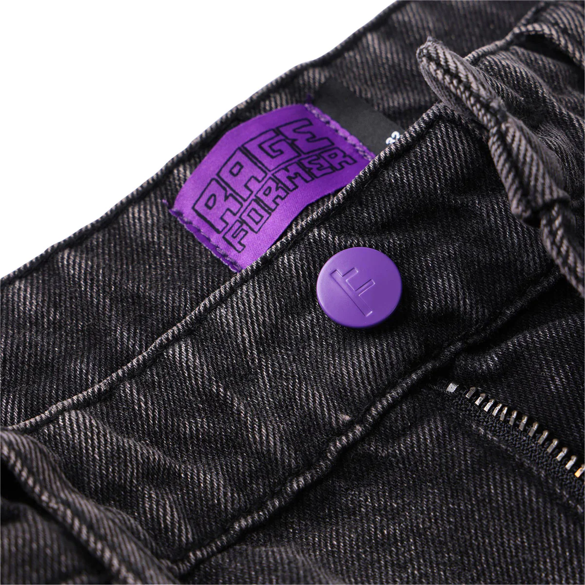 Former Studded Denim 21 Walk Shorts - Washed Black - Image 6