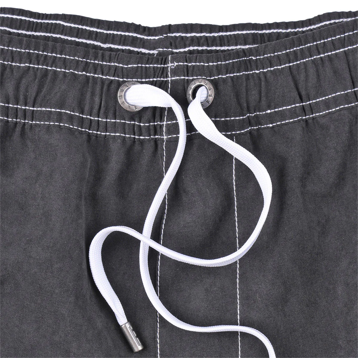 Former Swans Cargo 21 Boardshorts - Black - Image 5